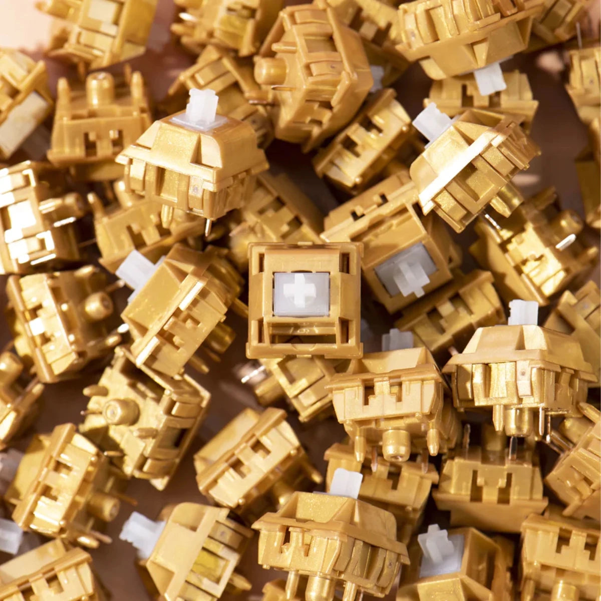 Keygeek Golden Linear Switches - Divinikey